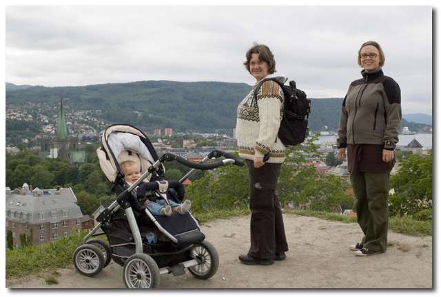 Pontus, Heidi och Therése på Kristiansten